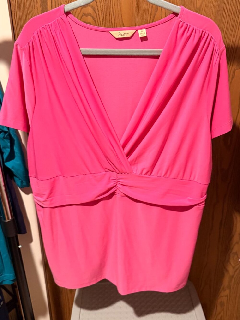 Motto 2X Hot Pink Faux-Wrap Short Sleeve Top